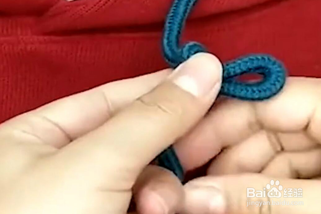 如何简单系卫衣绳