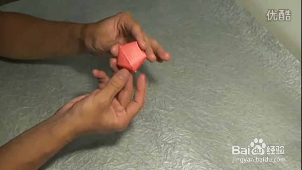 如何用纸叠星星