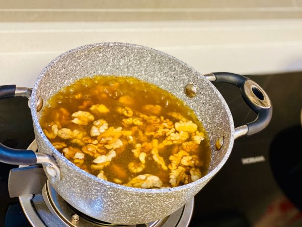 焦糖琥珀核桃仁