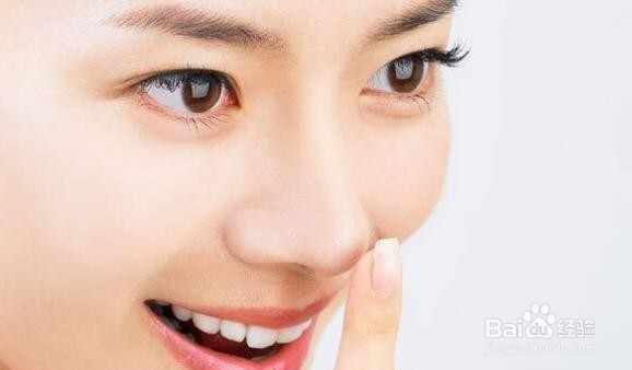 学会这几招,轻松告别草莓鼻