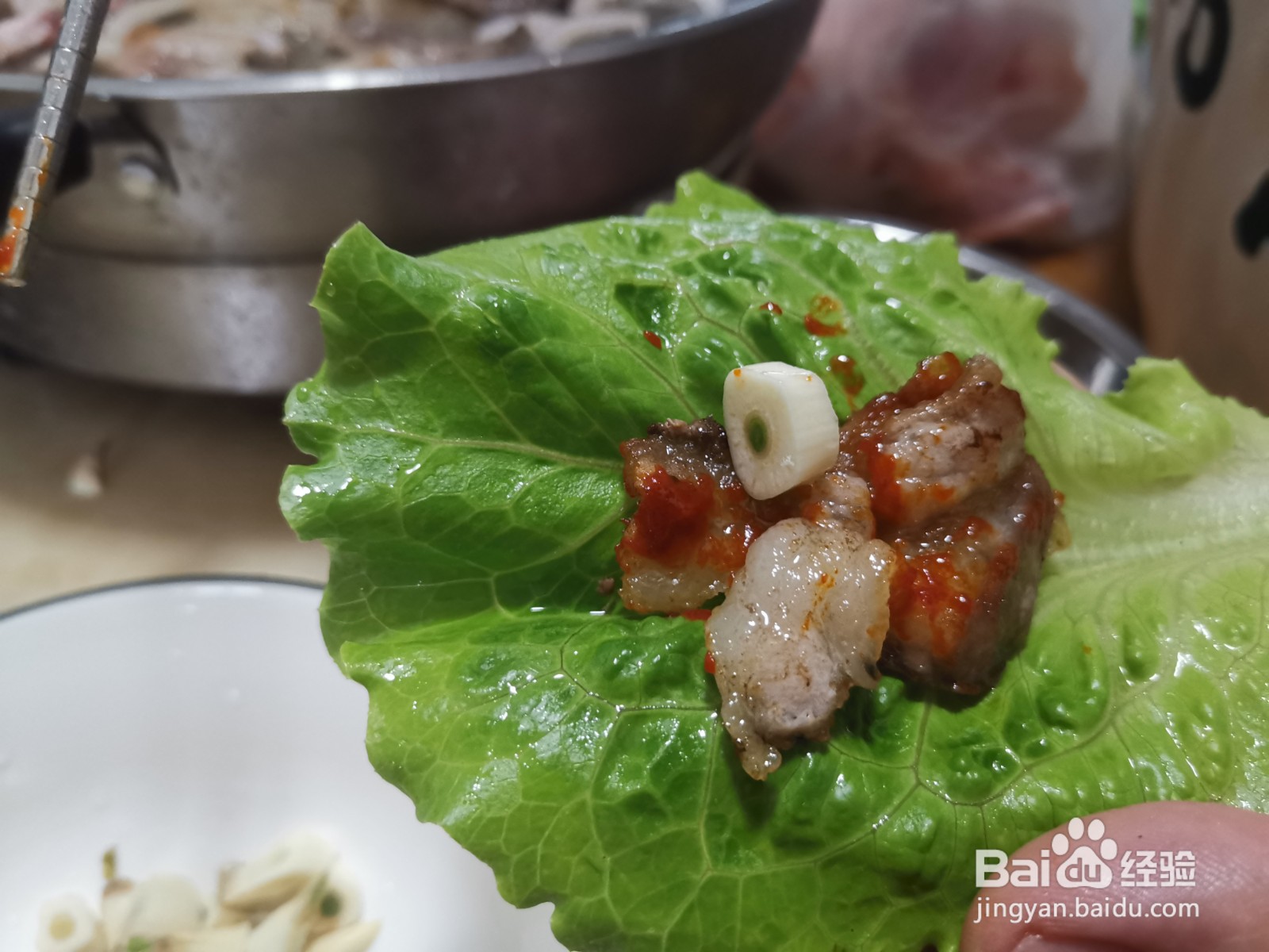 烤五花肉的吃法