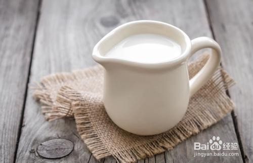 哪些食物有助于睡眠？