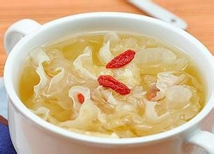 炒菜时的四个习惯可致癌