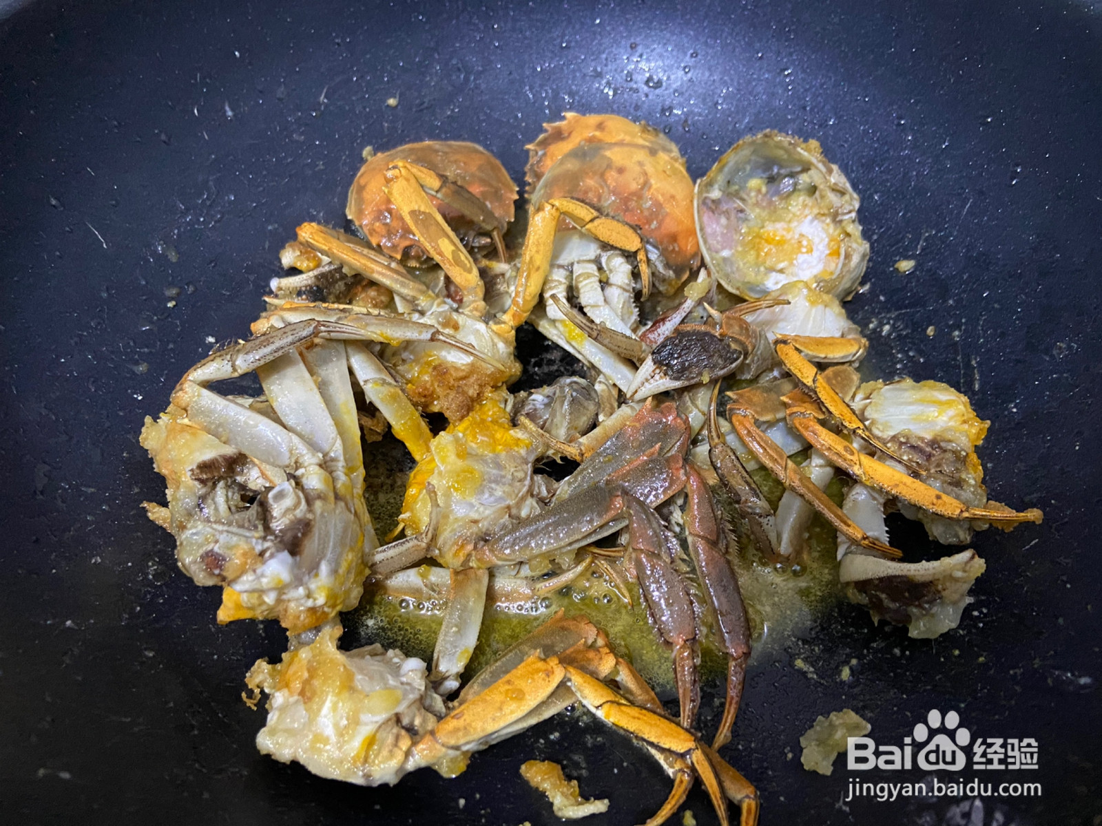 简单易上手的油焖大闸蟹的做法
