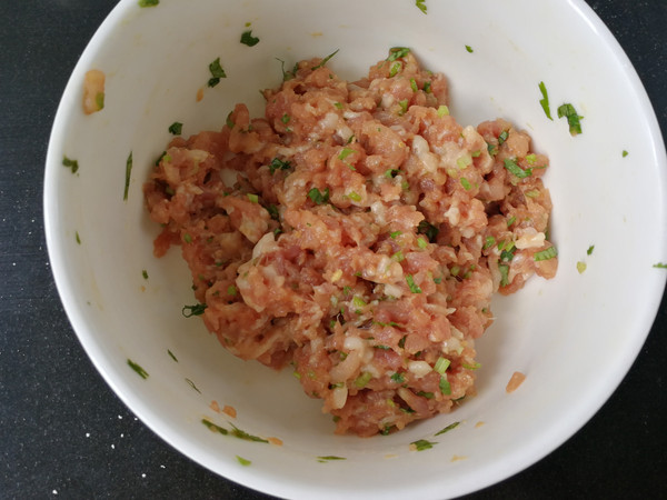 咸蛋黄肉末酿苦瓜