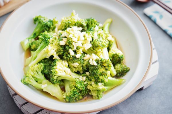 清炒蒜蓉西兰花