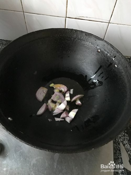 家常蘑菇炖鸡的做法