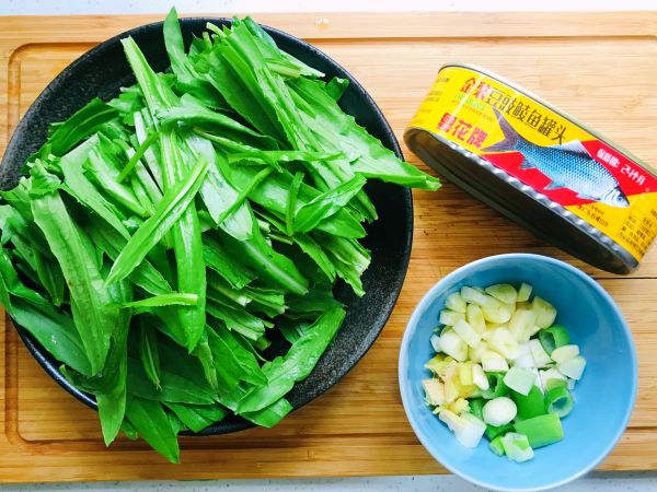 豆豉鲮鱼油麦菜