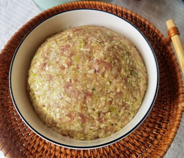 猪肉圆白菜饺子