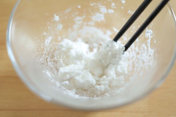 小白兔豆沙汤圆