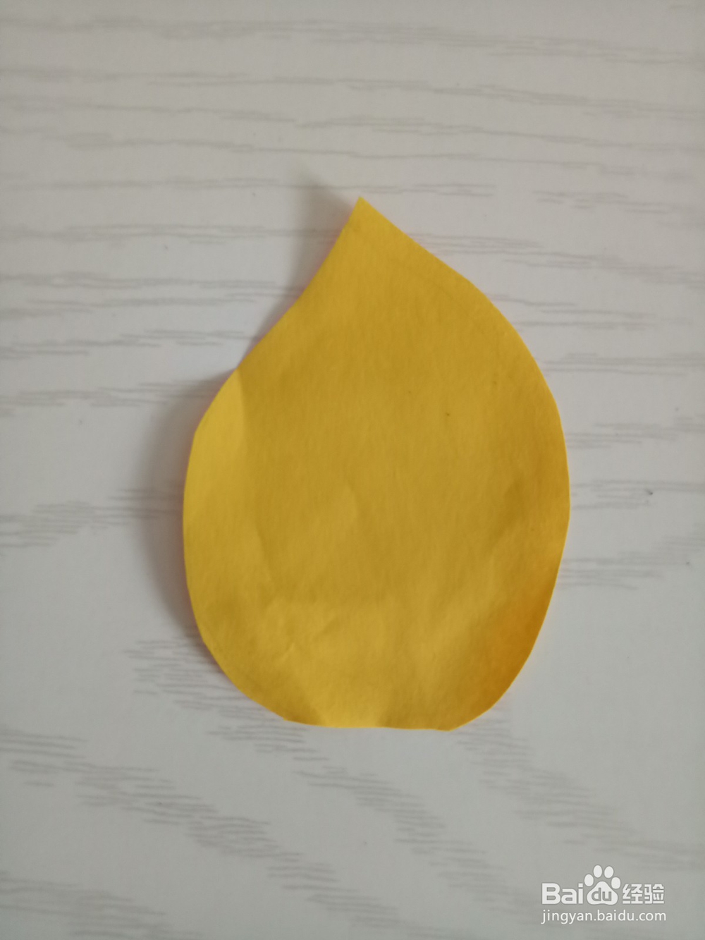 彩纸马蹄莲的制作方法 上