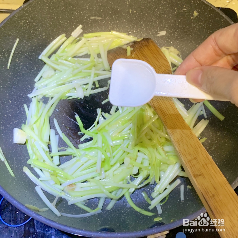 馋哭朋友的韭黄炒鸡蛋