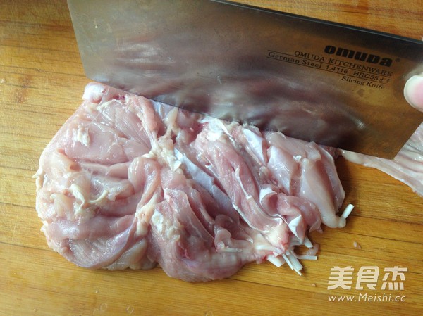 奥尔良鸡腿包饭