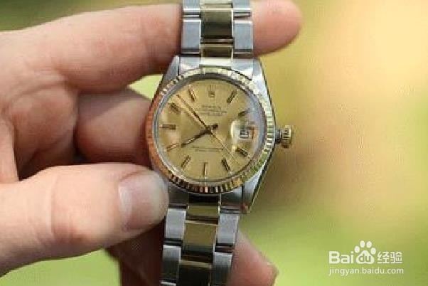 手表上的日期怎么调