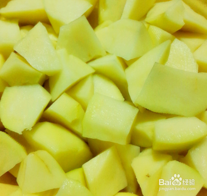 家常土豆烧排骨的做法