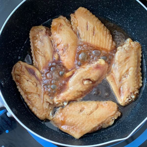 红烧鸡翅裹芝士