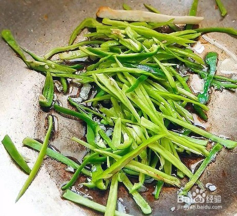 青椒拌杏鲍菇的做法