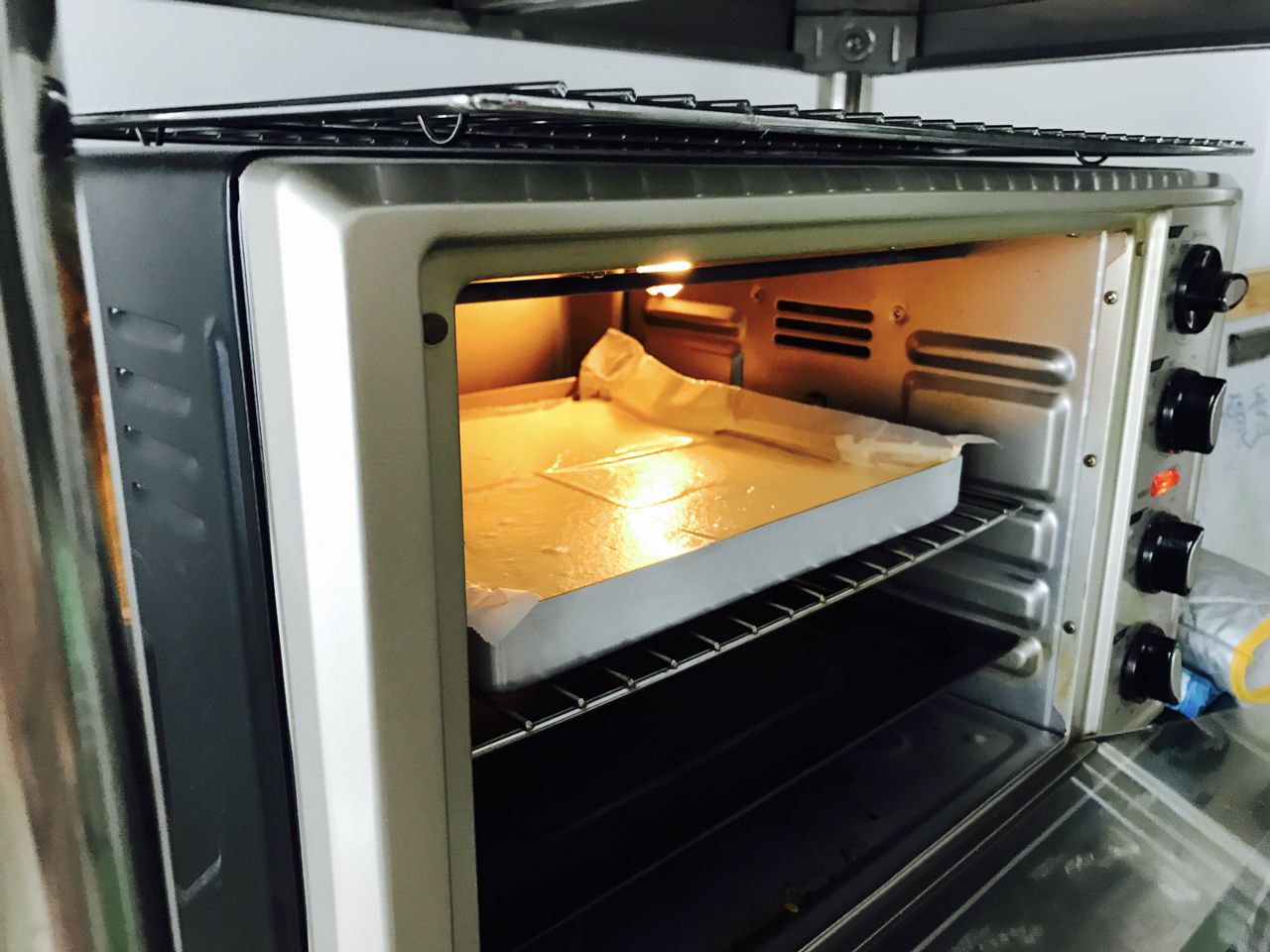 一条小清新蛋糕卷的做法，超美味的哦！