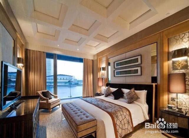 在外旅游住宿:为什么入住酒店先不要开灯？