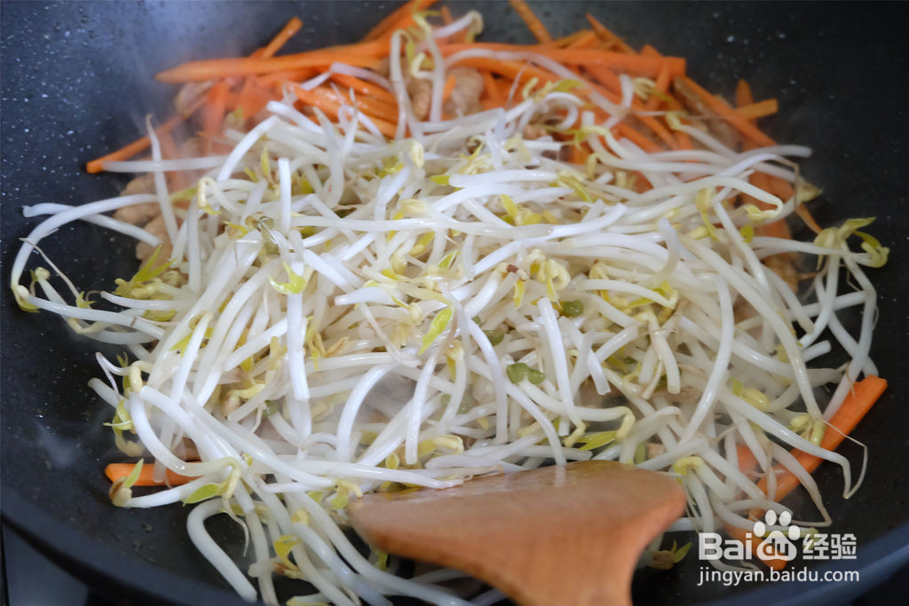 馓子炒绿豆芽的做法
