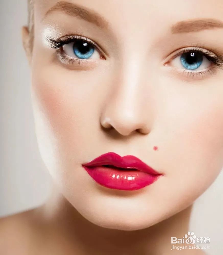 脸上的痣可以自己在家用药水点掉吗