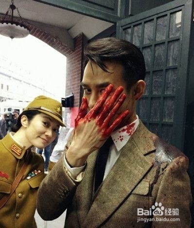 哪些颜值和演技都高的明星在三十多岁后才出名？