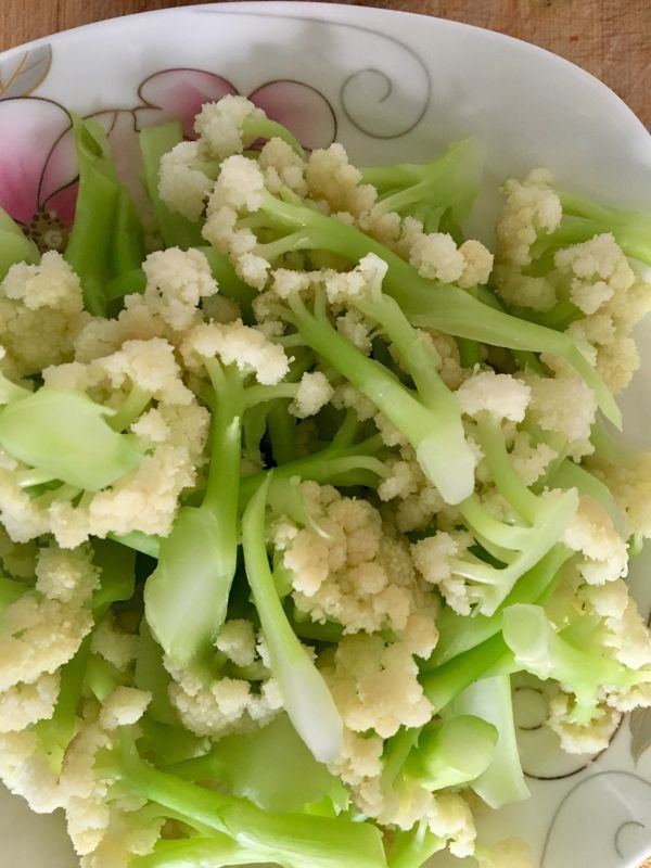 肉炒菜花#美食美刻，乐享美极#