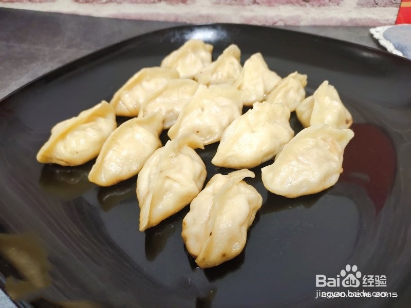 白菜肉末煎饺的做法