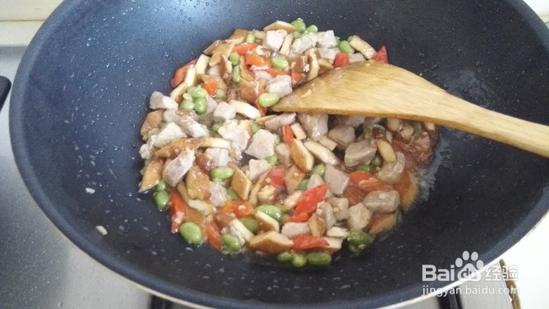 怎么做出美味爽口的肉丁小炒