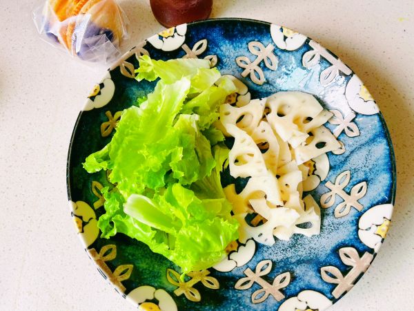 丘比汁三文鱼蔬菜