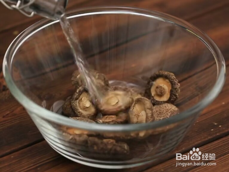 真功夫香菇鸡腿饭做法