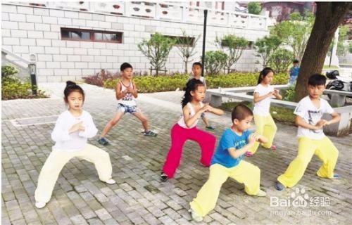 长时间坚持扎马步真的有神奇效果？