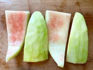 辣炒西瓜皮的做法