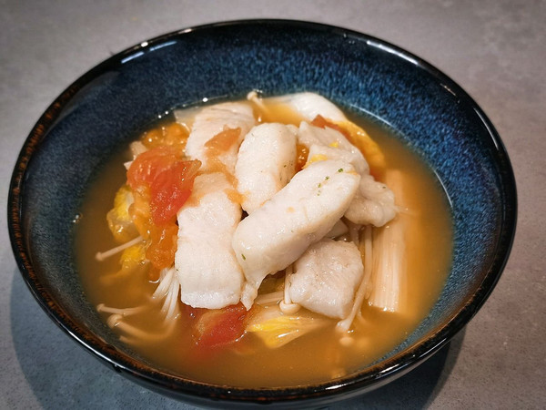 蘑古力番茄巴沙鱼