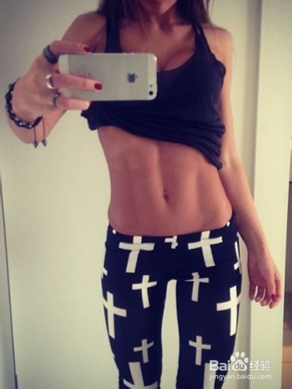 顿时拥有马甲线 居家减腹动作