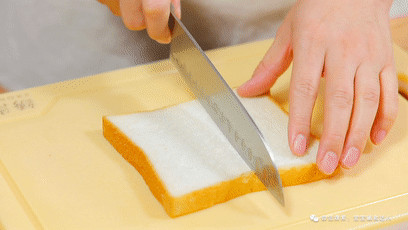 早餐吐司蛋饼宝宝辅食的做法