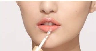 六个步骤打造性感粉唇