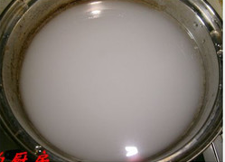 如何用淘米水做银鱼海带豆腐汤