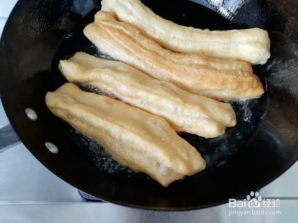炸油条的做法