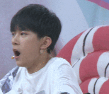 打哈欠不仅会传染，还会流泪！这怎么回事