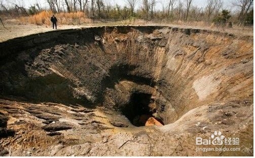 世界上十大著名天坑汇总