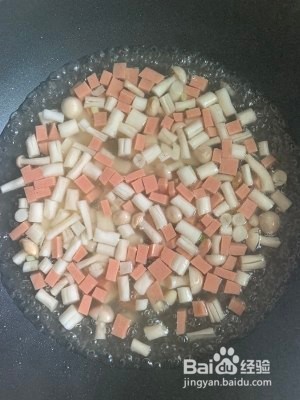 嫩滑鲜美的豆腐菌菇汤