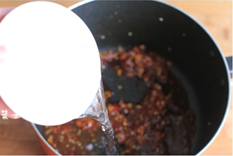 香辣虎皮鹌鹑蛋