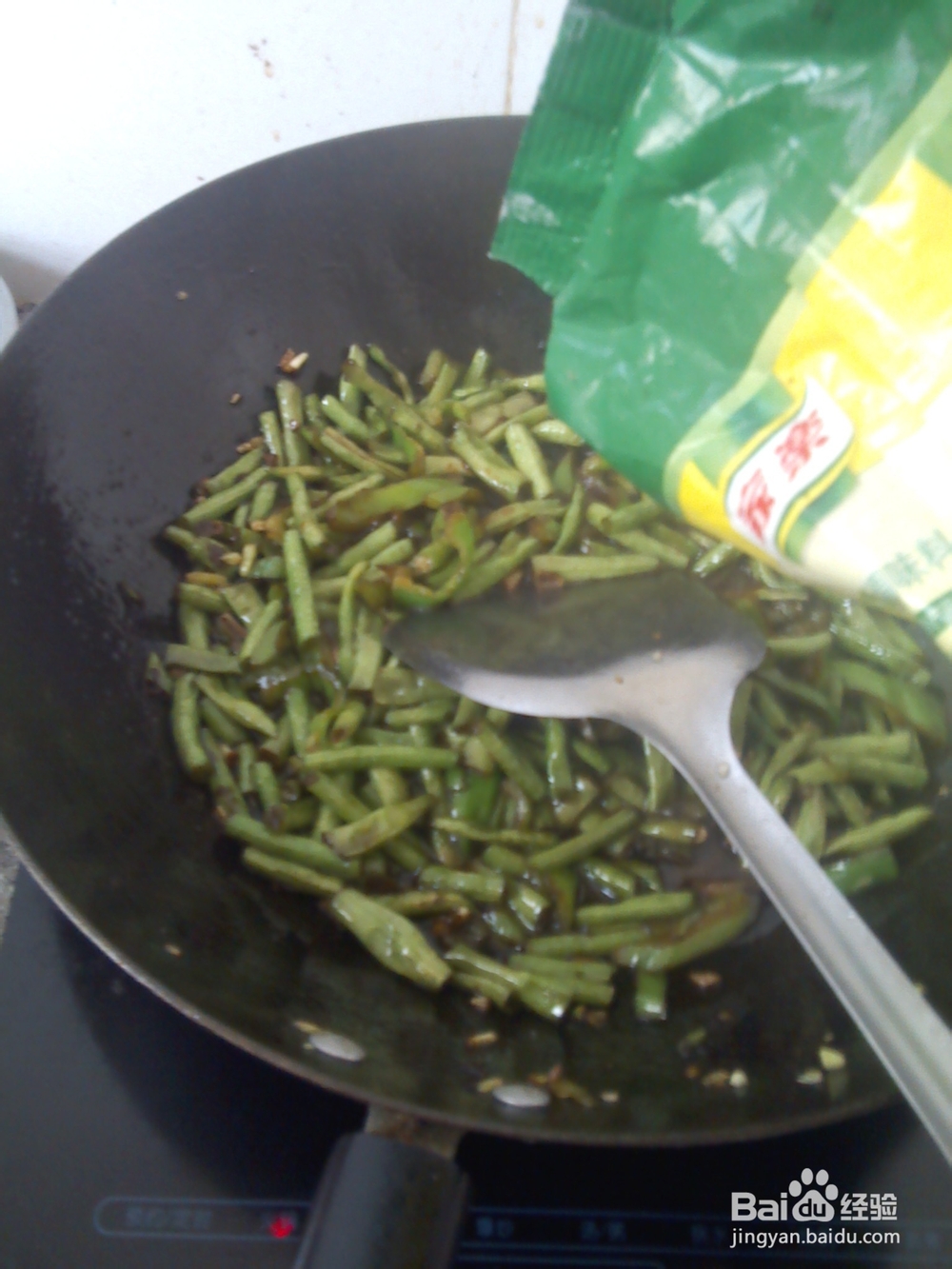 豇豆炒辣椒的做法