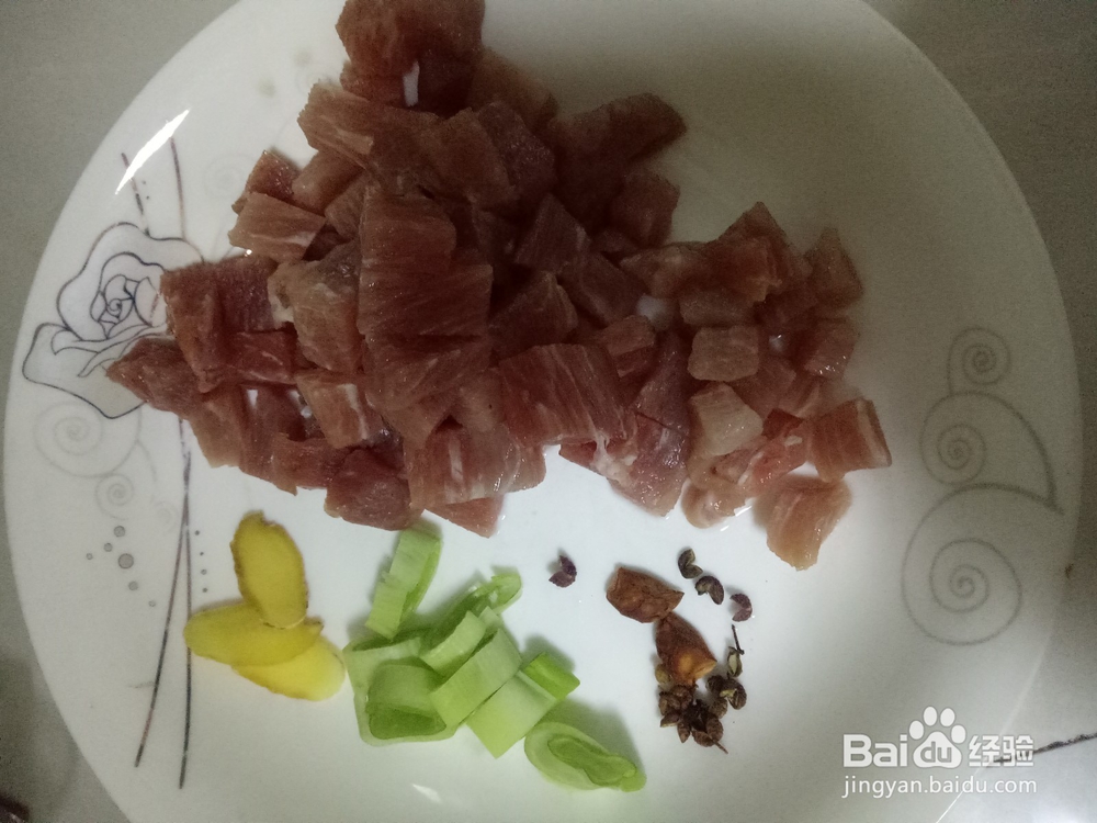 猪肉炖土豆块的做法