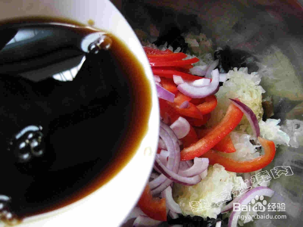 凉拌双耳儿的做法