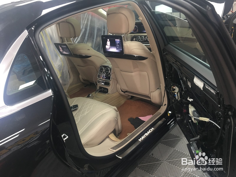 奔驰迈巴赫S450改装大柏林音响技术哪家能改