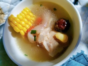 美食汤羹--猪蹄汤