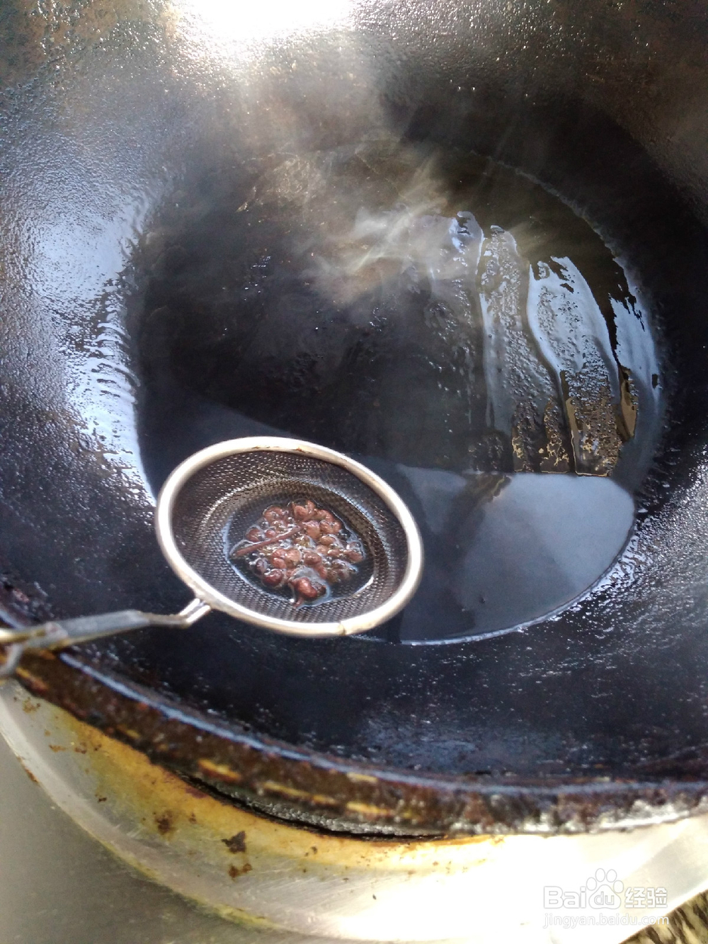 鸡蛋炒香椿技巧