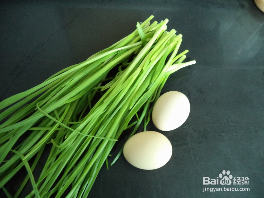 简单美味的蒜苗炒鸡蛋